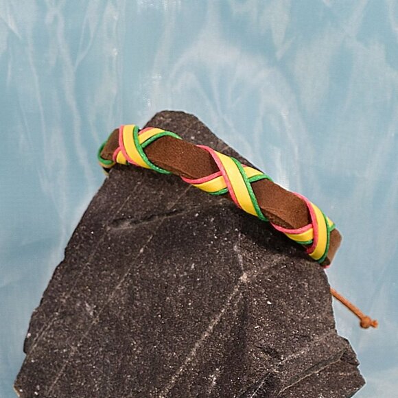 Channing Mens Criss Cross Sliding Tie Boho Yellow Leather Bracelet Gift Packaged - Picture 1 of 8